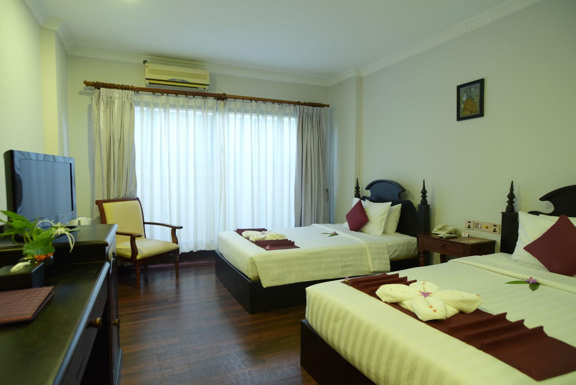 Lucky Angkor Hotel & Spa Сіємреап Екстер'єр фото