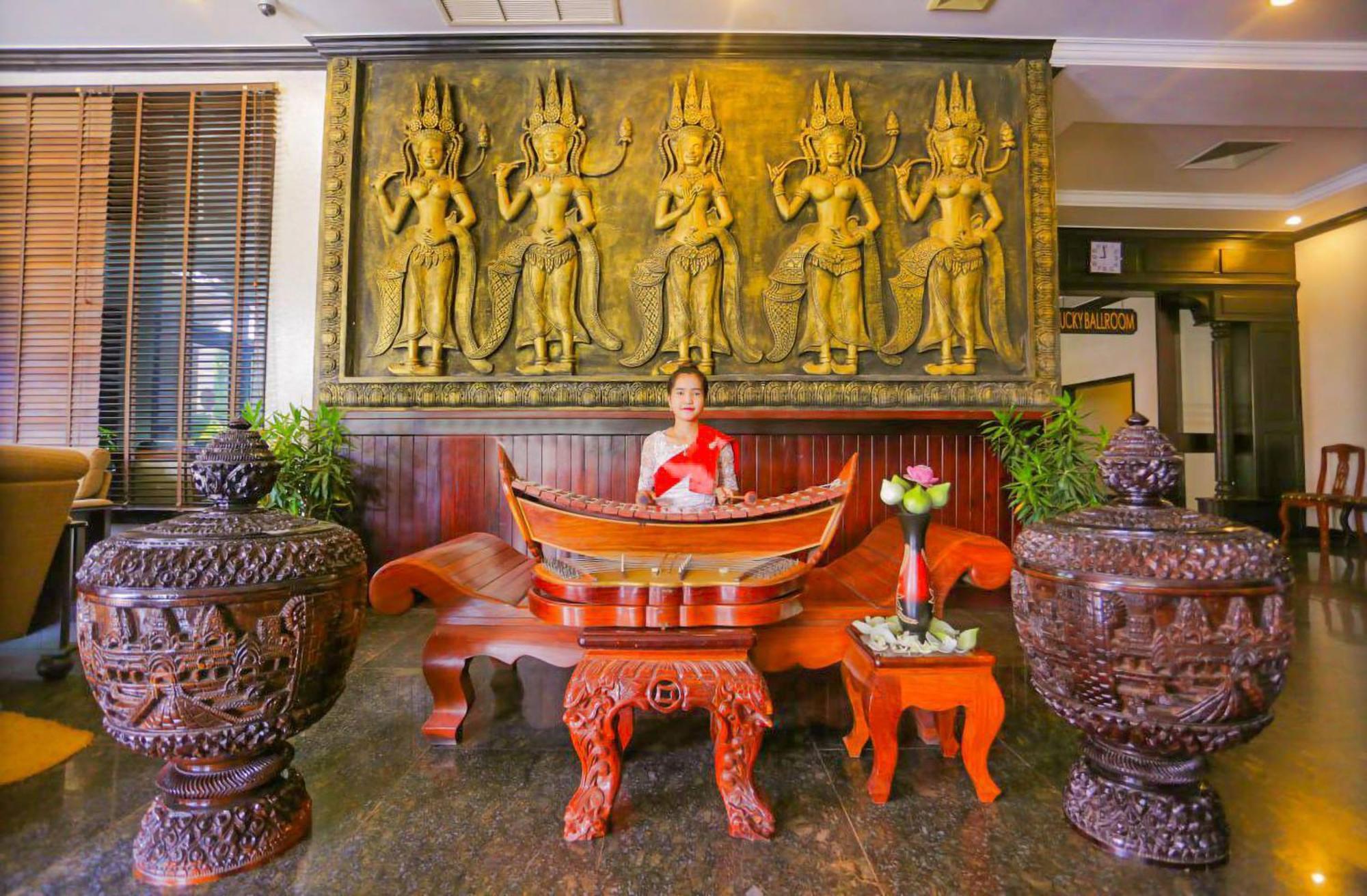 Lucky Angkor Hotel & Spa Сіємреап Екстер'єр фото
