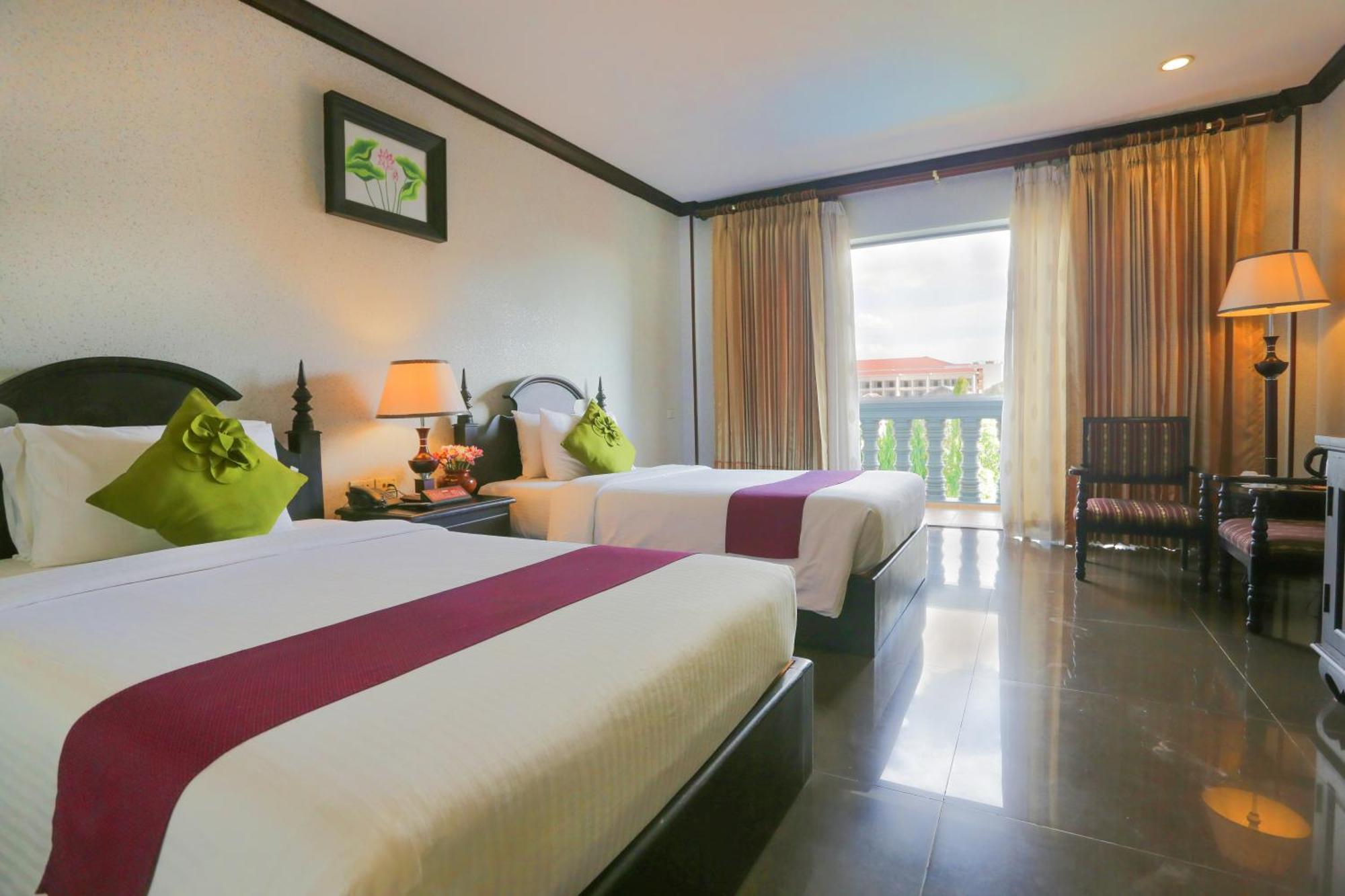 Lucky Angkor Hotel & Spa Сіємреап Екстер'єр фото