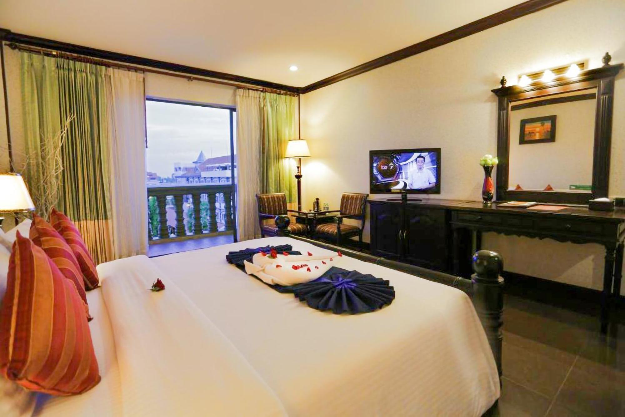 Lucky Angkor Hotel & Spa Сіємреап Екстер'єр фото
